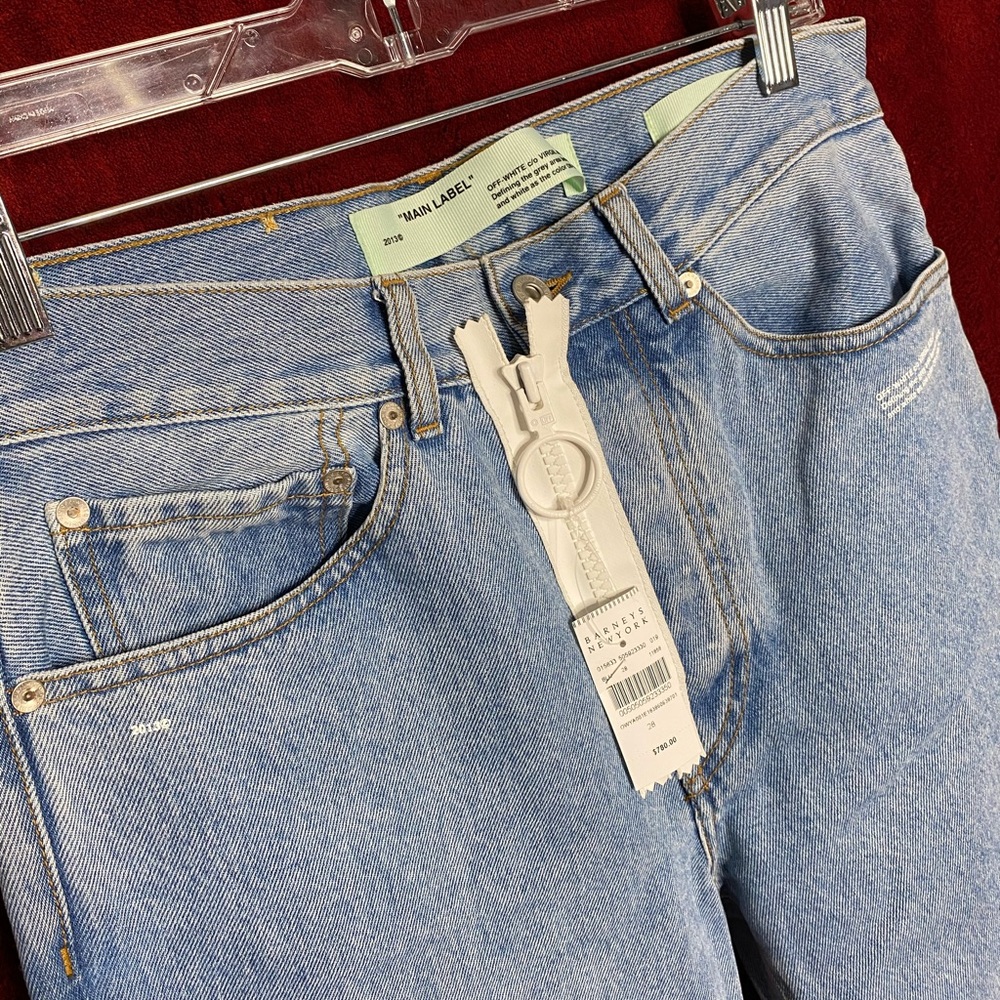 OFF - White jeans